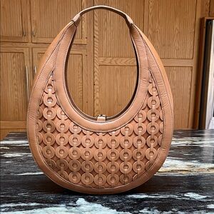 Elegant Tan Leather Women's Bag